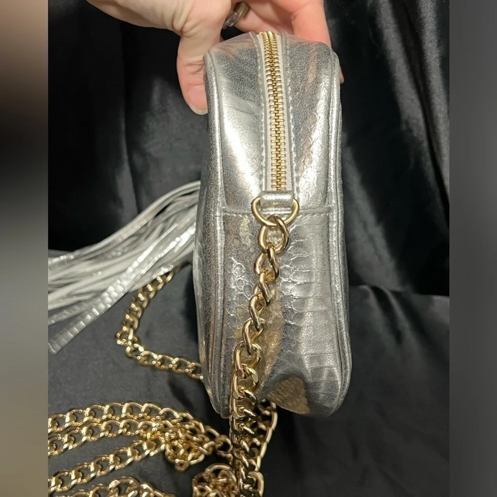 Victorias Secret - Women’s Silver Crossbody Purse